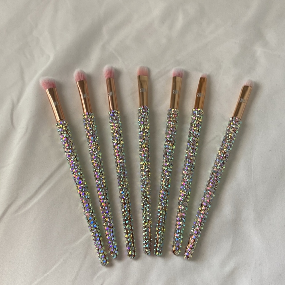 Sparkling Makeup Brush Set - Picture 2 of 5